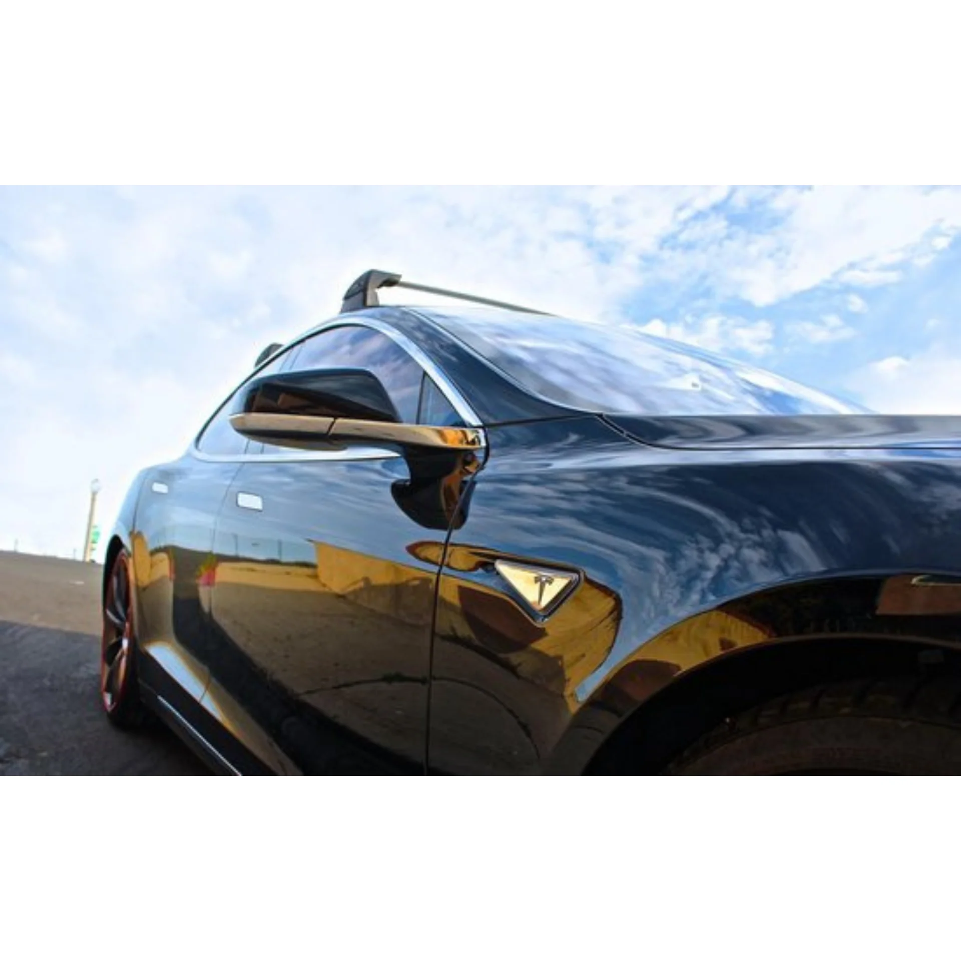 Dakdragers Tesla Model S - Image 5