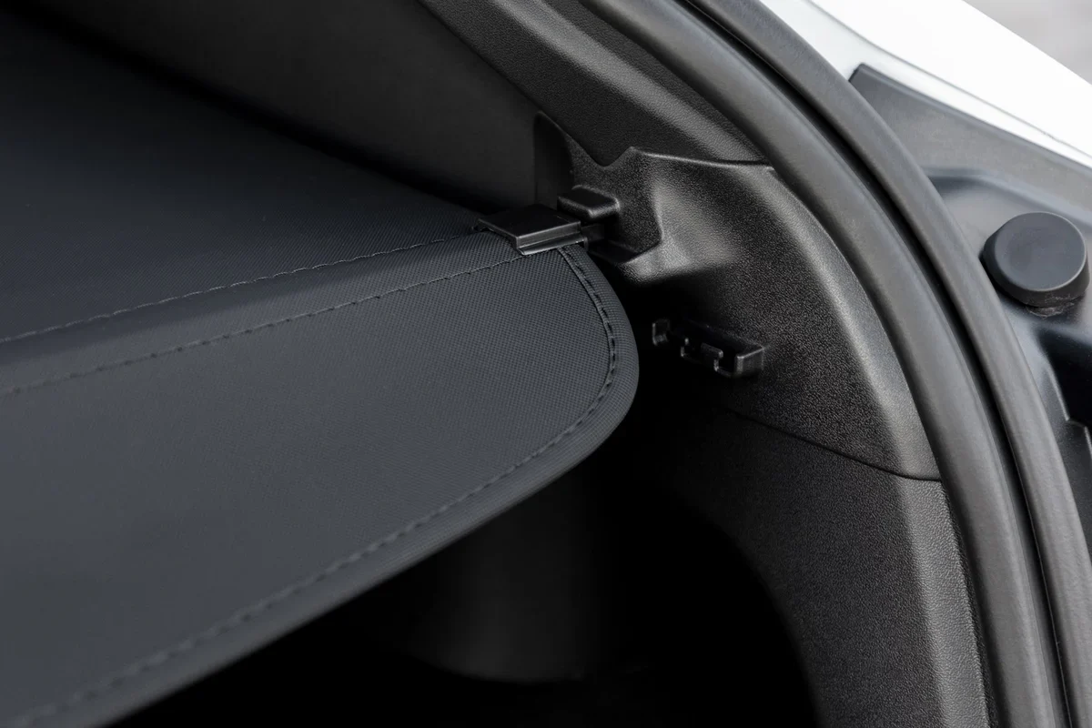 Hoedenplank Tesla Model Y Juniper 2025+ - Image 3
