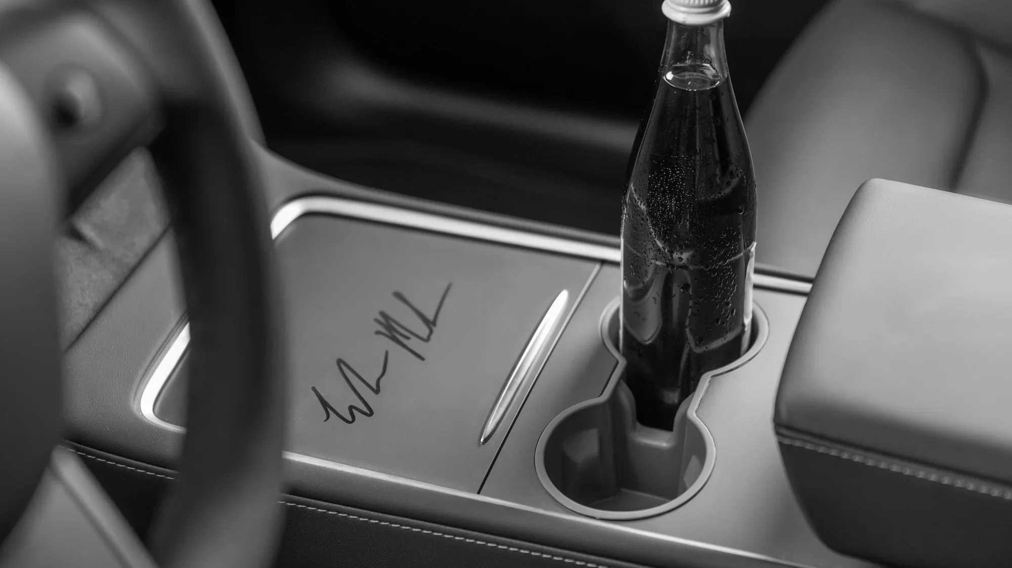 Tesla Beker houder Model Y en Model 3 - Image 2