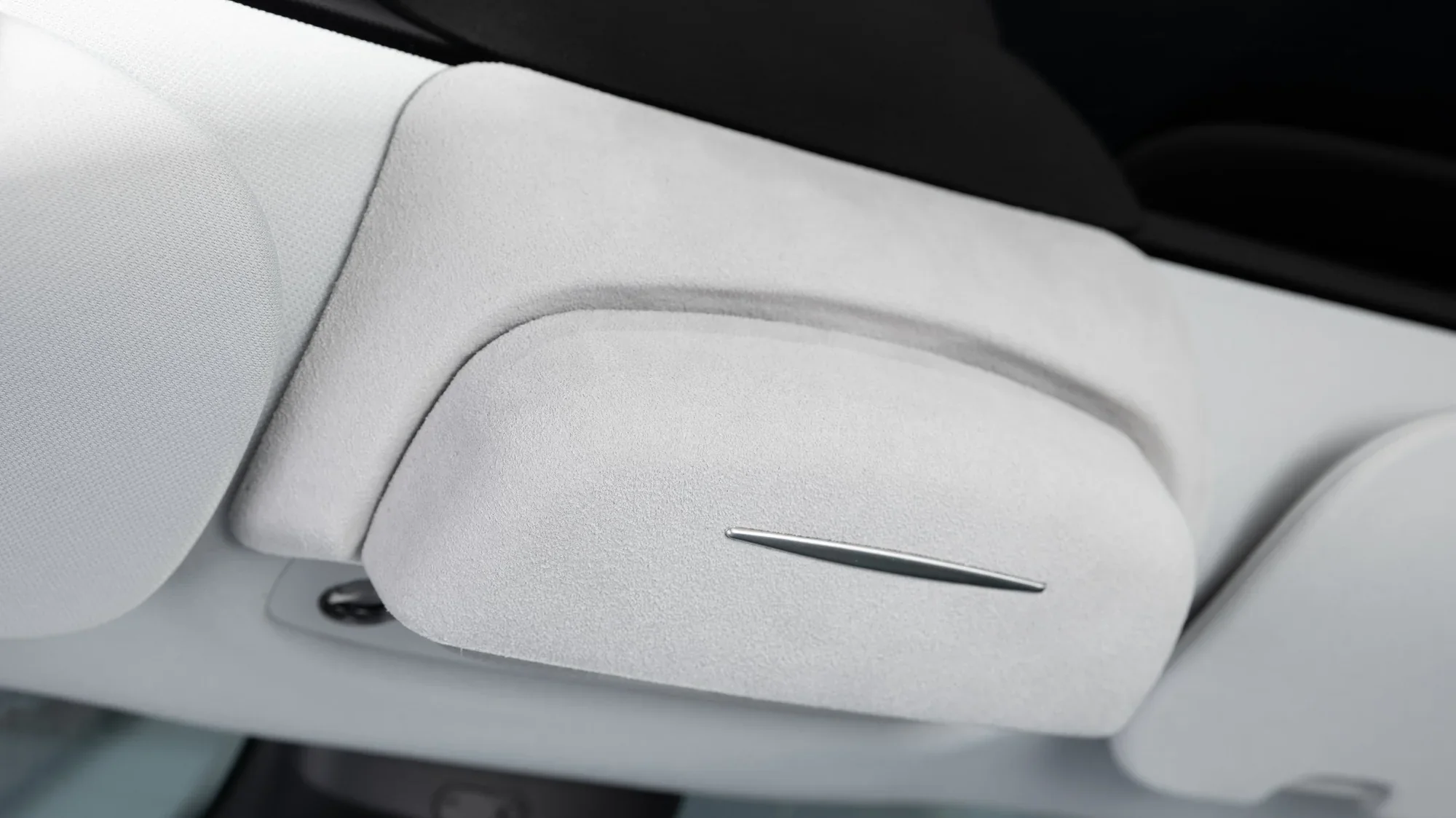 Tesla Model 3 Brillenkoker - Premium Accessoires in Nederland en België - Image 3