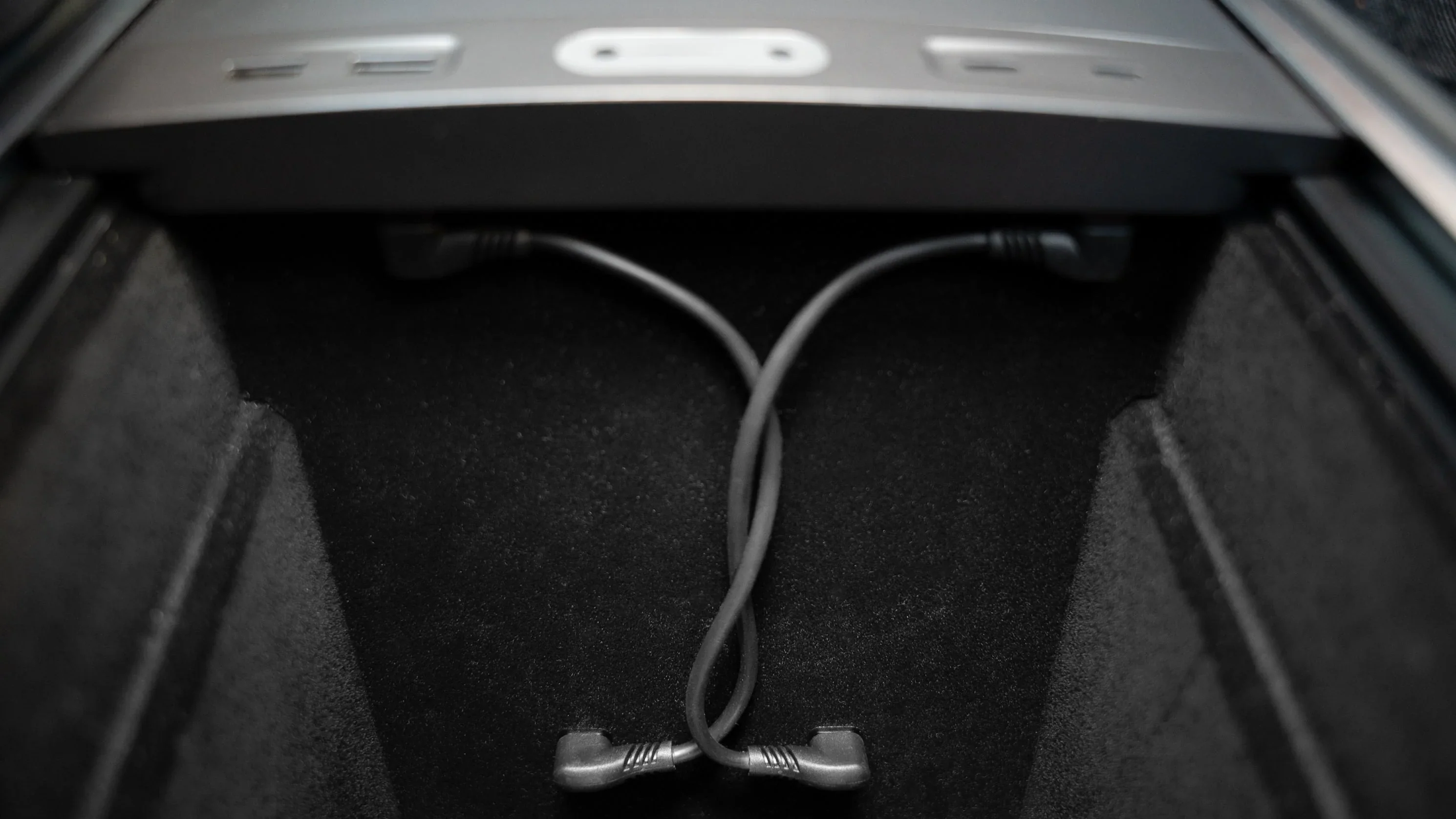 Tesla Model 3 USB hub 4 poorten adapter - Image 3