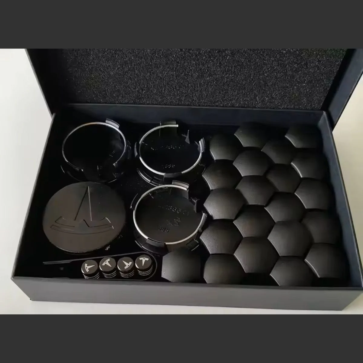 Tesla model 3/Y/S wieldoppen naafdoppen set zwart - Image 5
