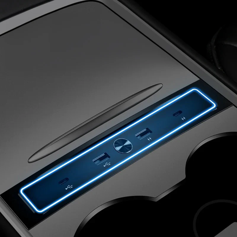 Tesla Model Y en Model 3 USB Hub 4-in-1: Premium Accessoire voor Nederland & België - Image 4